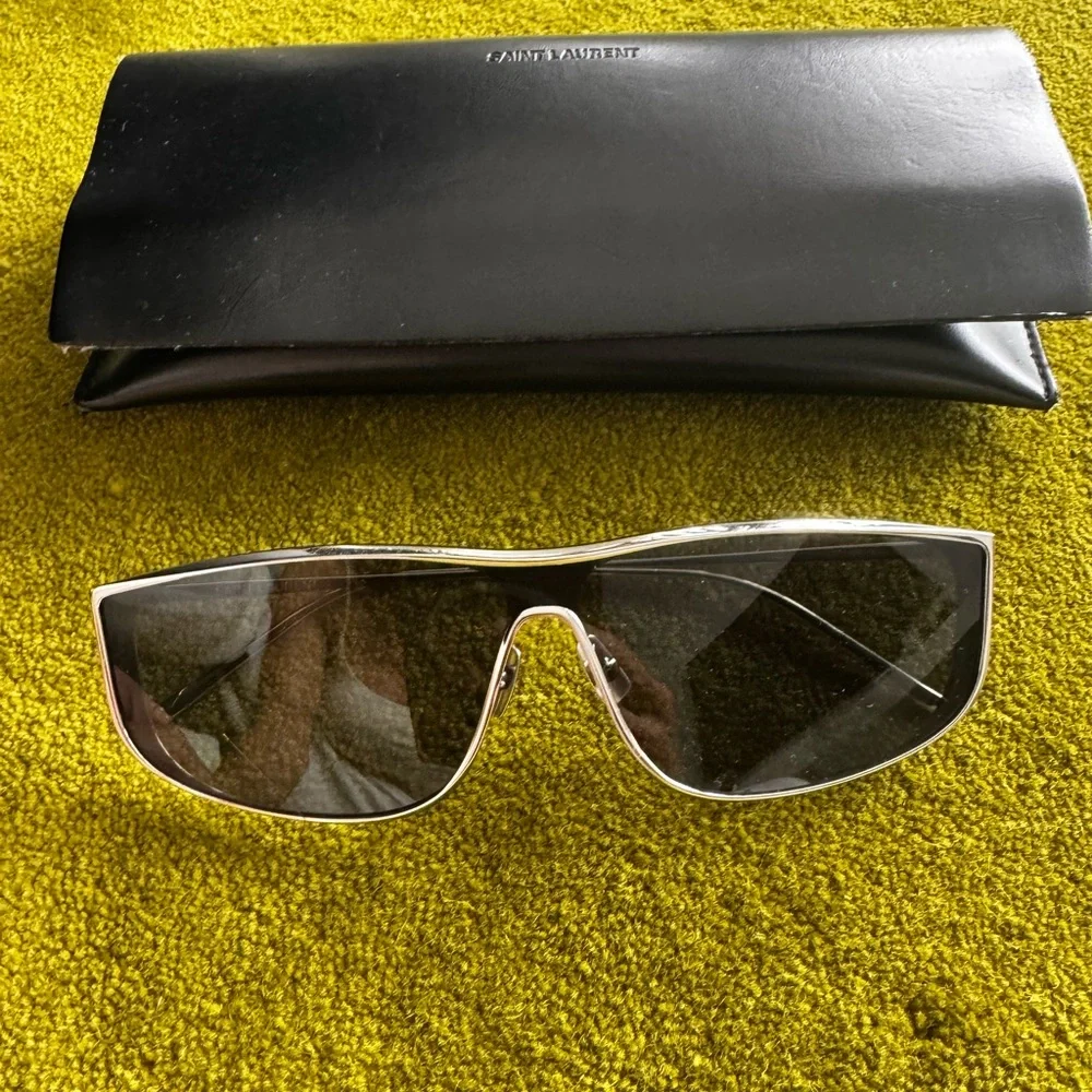 YSL Luna sunglasses  with Case - Picture 2 of 9